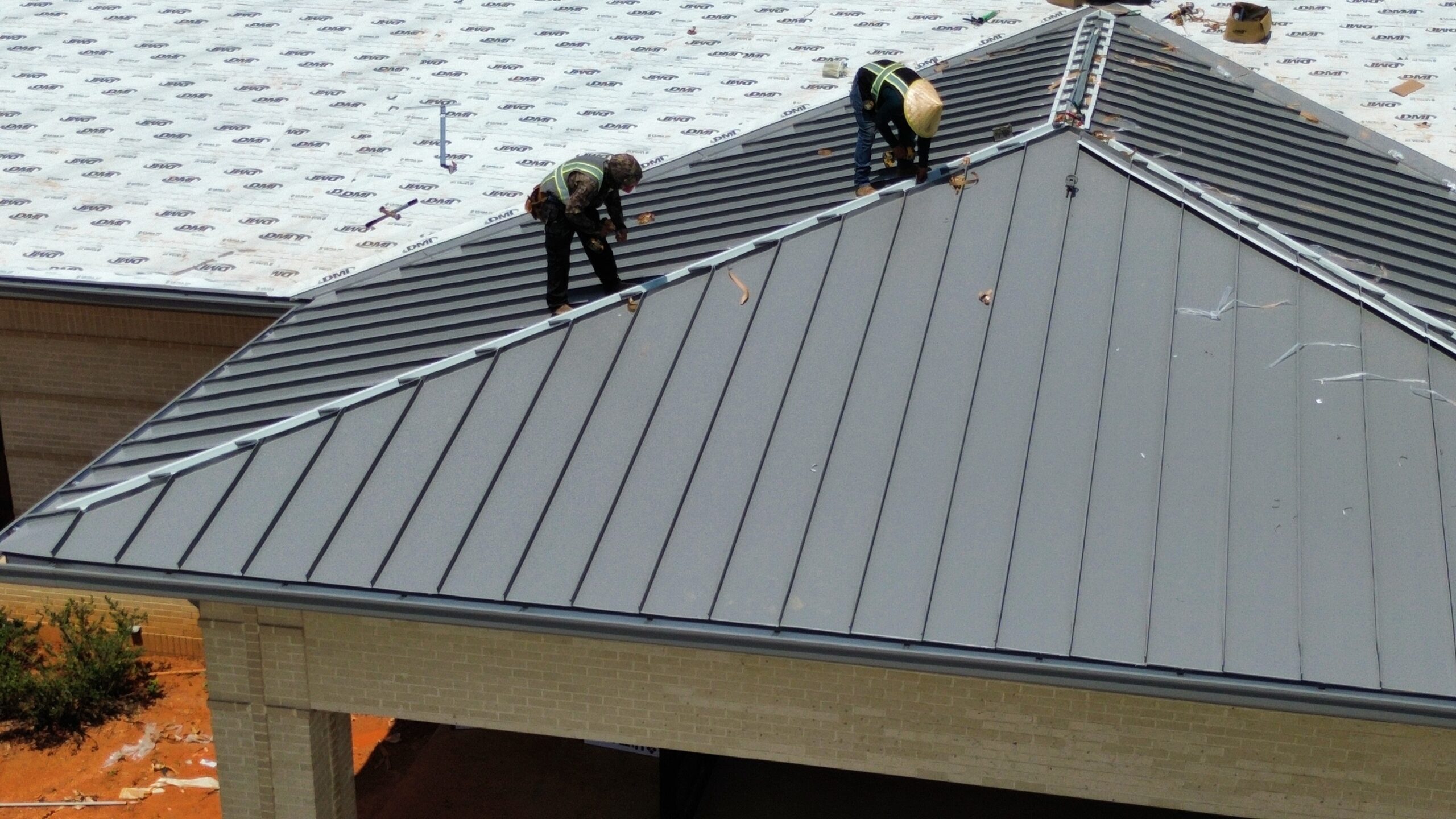 SIDING INSTALLATION & REPAIR